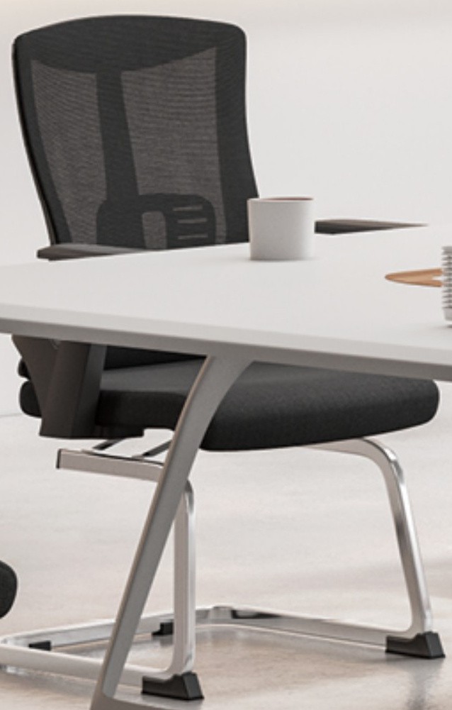 J168C Elegant Visitor Chair